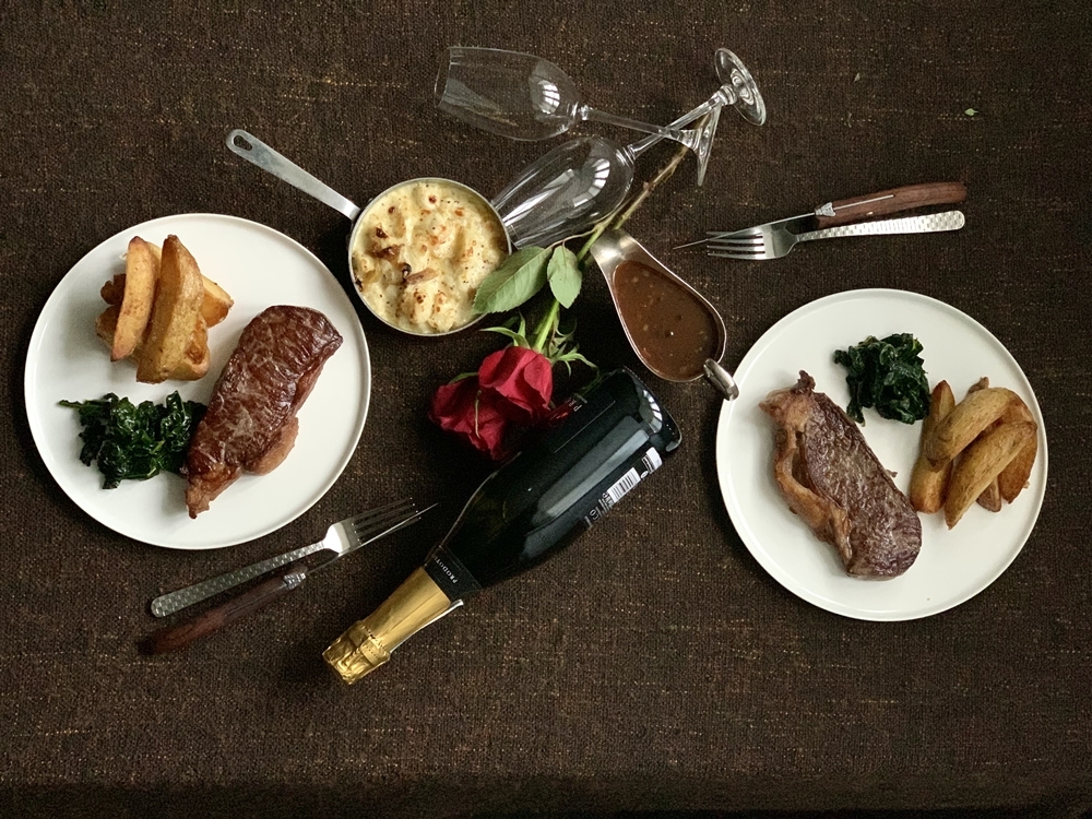 Royal Foresters Valentines meal for two kit