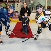 Bracknell Bees thrashed Raiders 11-4   Pictures by Kevin Slyfield