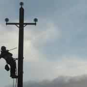 Almost 2000 people left without power in Bagshot